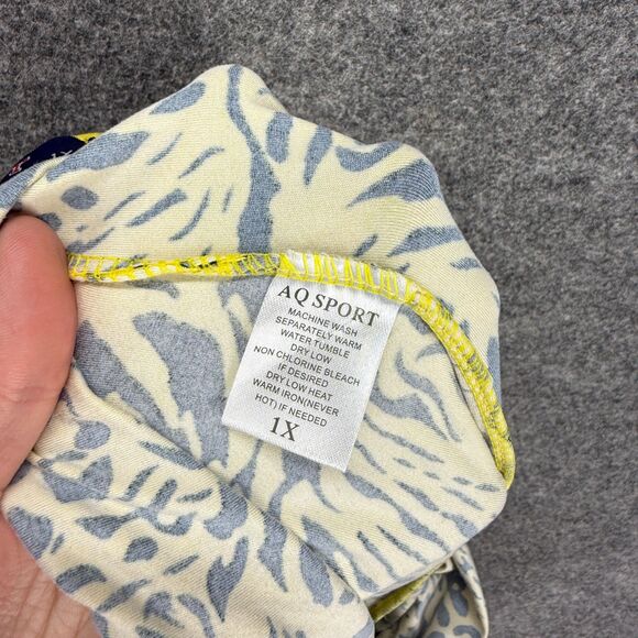 AQ Sport Shorts Women 1X Plus Yellow Animal Print Pull On Mid Rise Chino Casual - Picture 5 of 6